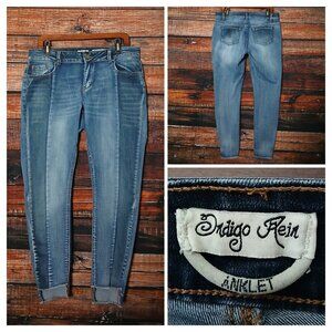 Indigo Rein Anklet Jeans 14 Paneled Two-Toned Denim Mid Rise Ankle Stretch